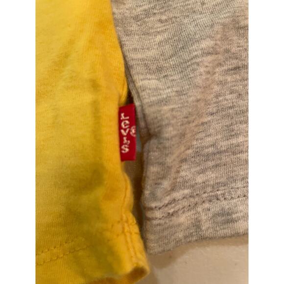 Levi's Girl's long sleeve tee size 18m USA made 100% Cotton - Picture 5 of 6